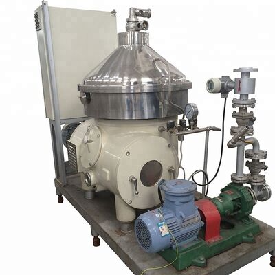 Separador de cerveza de acero inoxidable estándar de alimentos con control PLC y centrifugadora de disco de alto efecto de separación